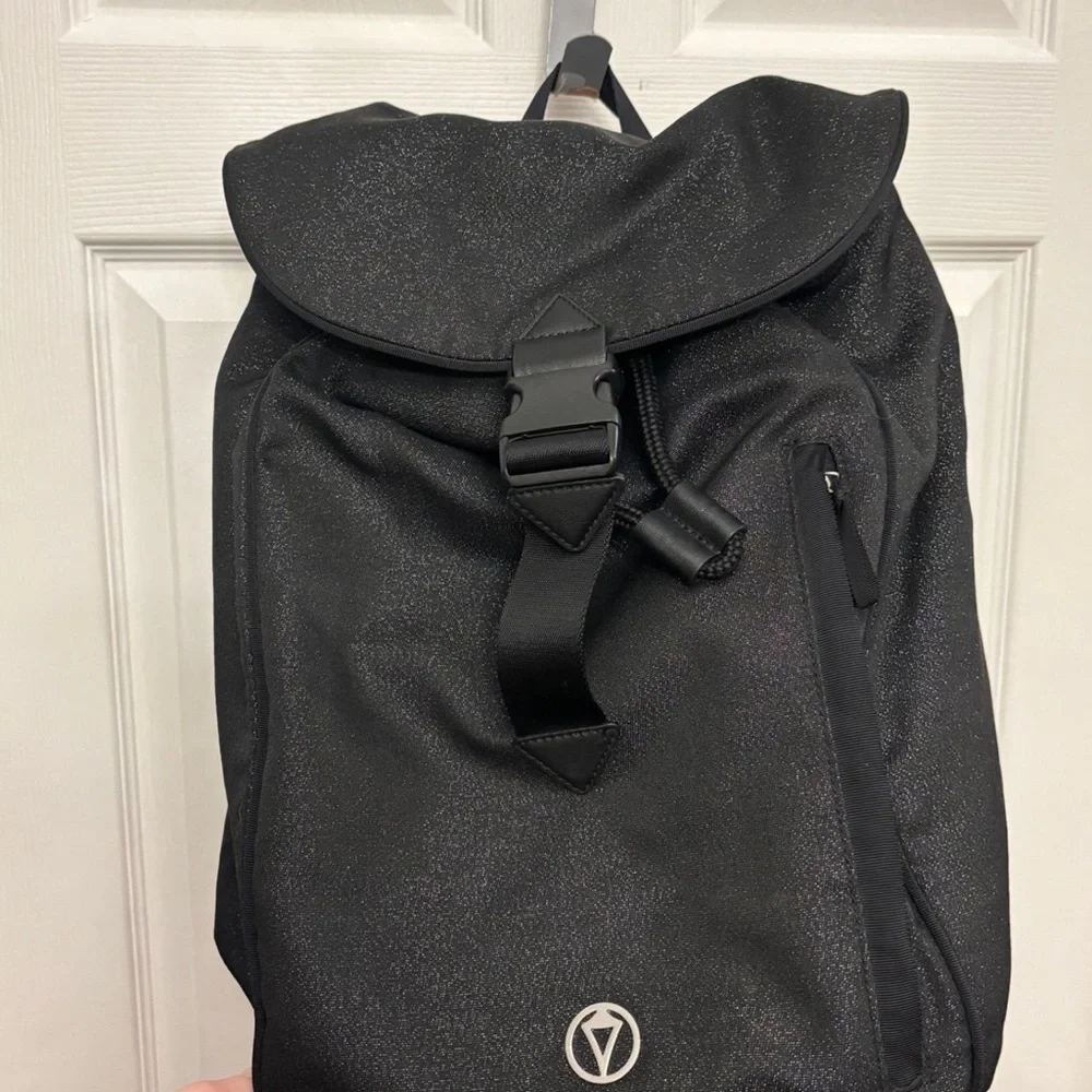 Ivivva by Lululemon Where to Next Backpack in Black glitter
